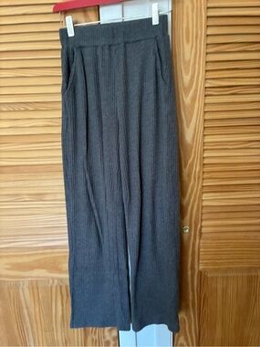 Free haven Casual Ribbed Knit Pants - Gray size medium